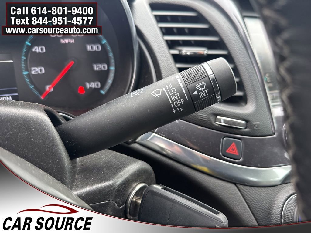 Used 2015 Chevrolet Impala LT w/ Convenience Package image 24