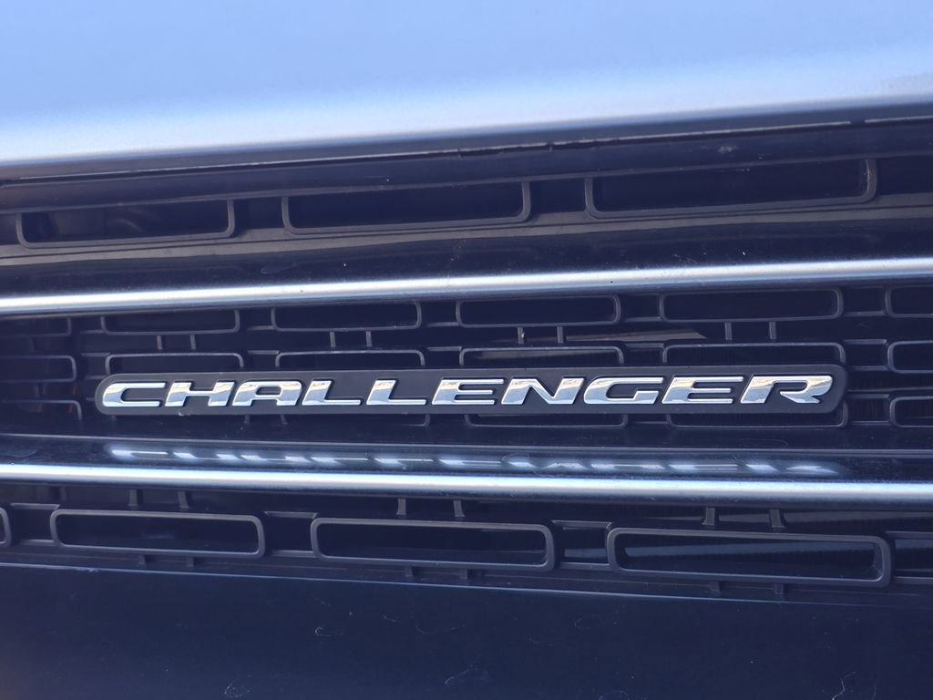 Used 2023 Dodge Challenger SXT image 21