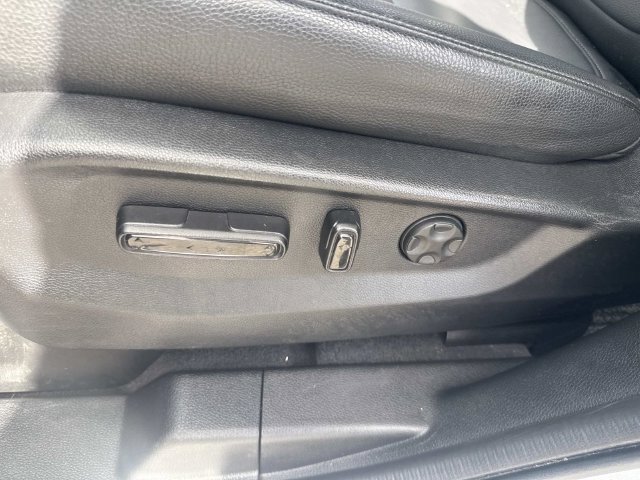 Used 2025 Honda Odyssey EX-L image 20