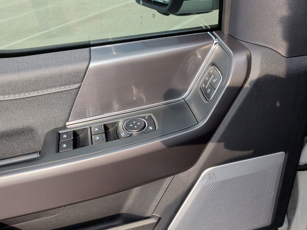 New 2026 Ford F150 Lariat w/ Equipment Group 502A High image 12