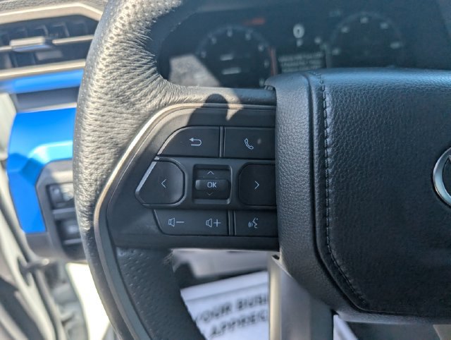 Used 2025 Toyota Tacoma TRD Off-Road AWD/4WD image 17