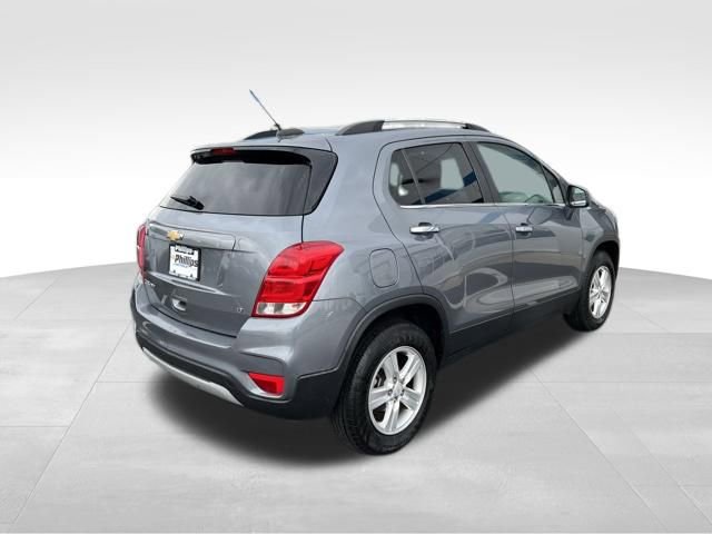 Used 2019 Chevrolet Trax LT w/ LT Convenience Package AWD/4WD image 12