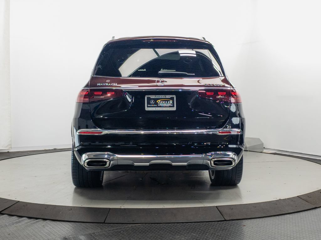 Used 2024 Mercedes-Benz Maybach GLS 600 4MATIC image 30