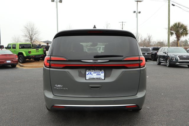 New 2026 Chrysler Voyager LX FWD image 7