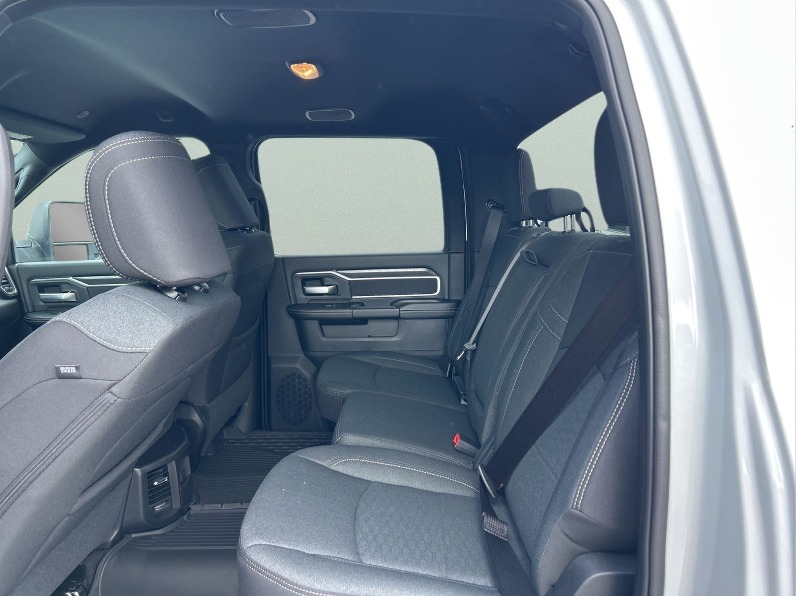 New 2026 RAM 2500 Big Horn AWD/4WD image 10