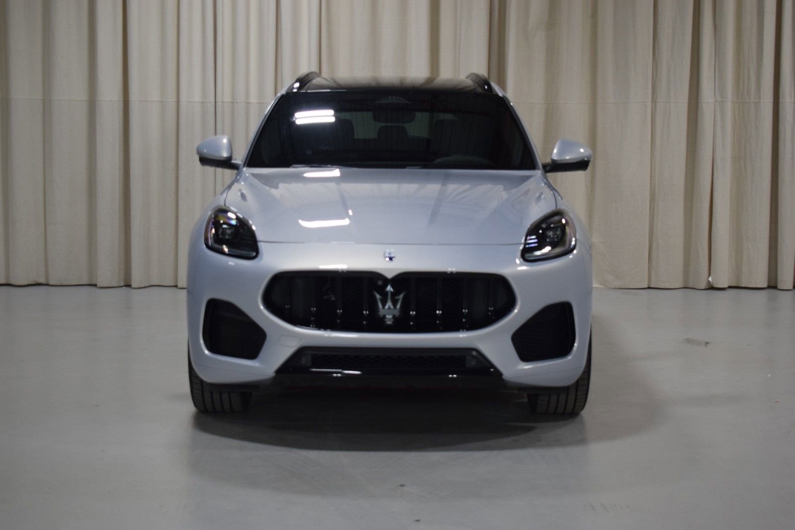 Certified 2024 Maserati Grecale Modena image 7