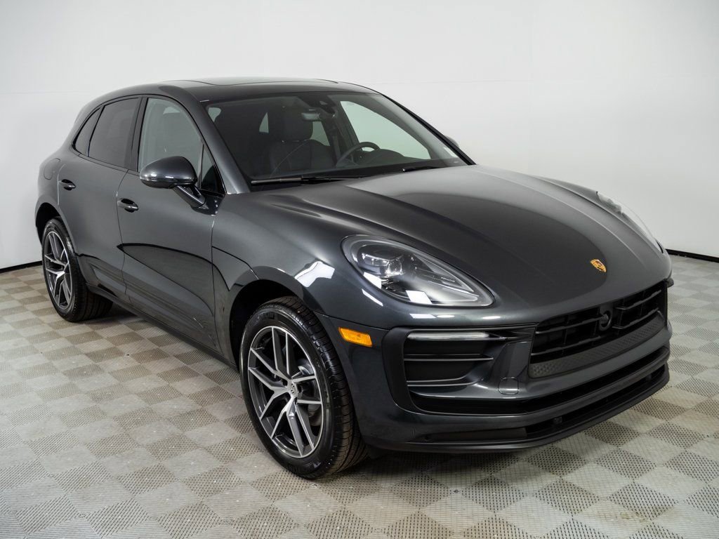 New 2026 Porsche Macan image 27