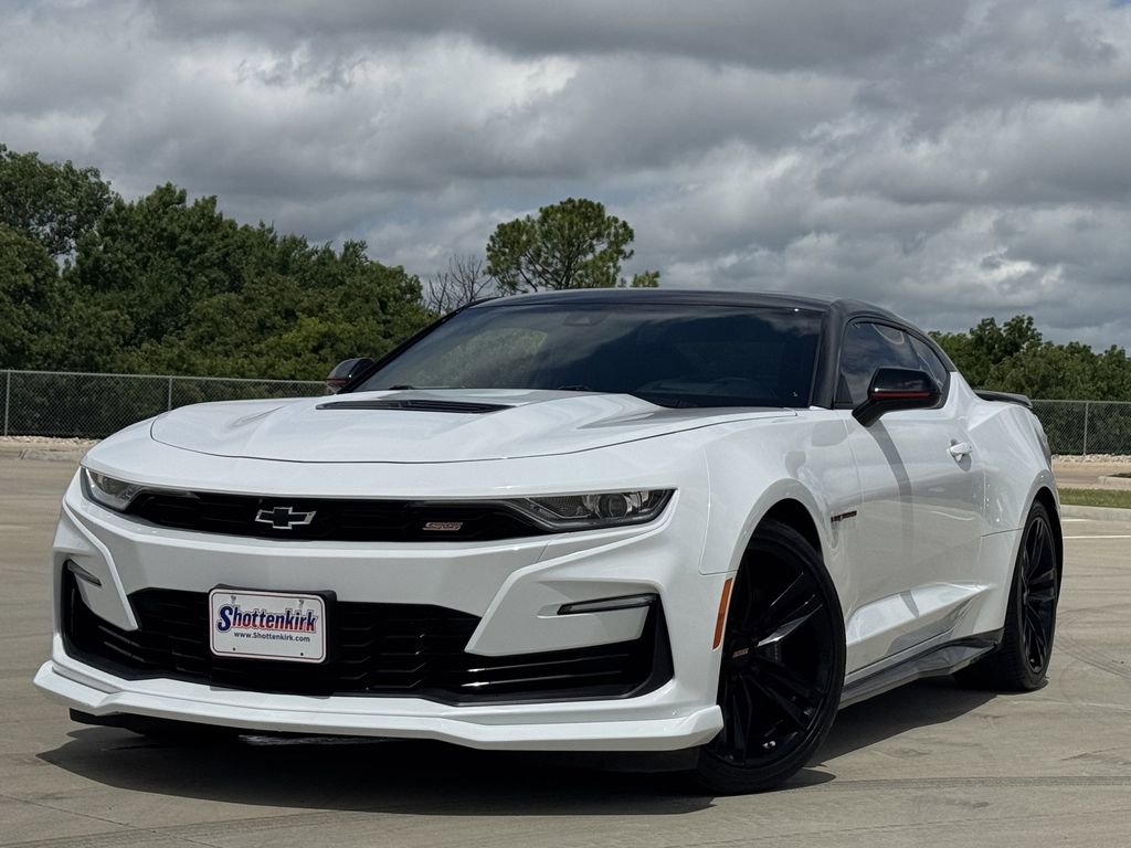 Used 2021 Chevrolet Camaro SS w/ Redline Edition RWD image 2
