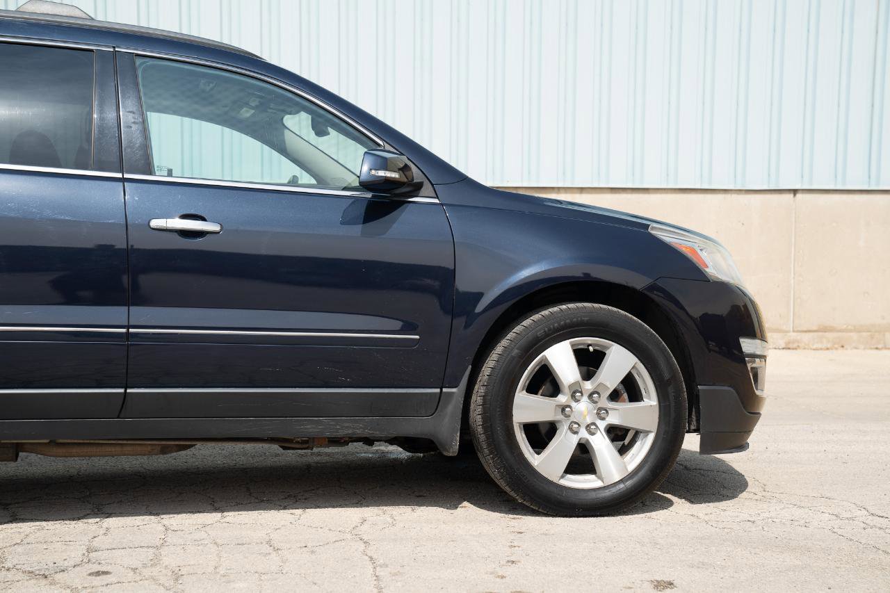 Used 2015 Chevrolet Traverse LTZ w/ LPO, 'HIT The Road' Package image 7
