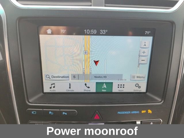 Used 2017 Ford Explorer Platinum image 9