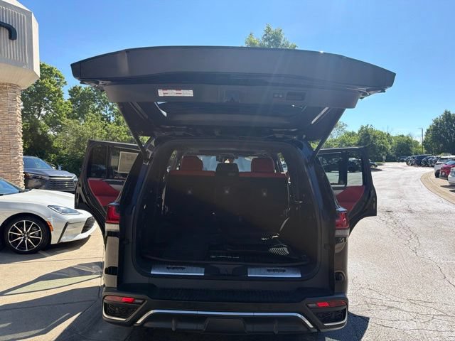 Used 2024 Lexus LX 600 F Sport AWD/4WD image 11