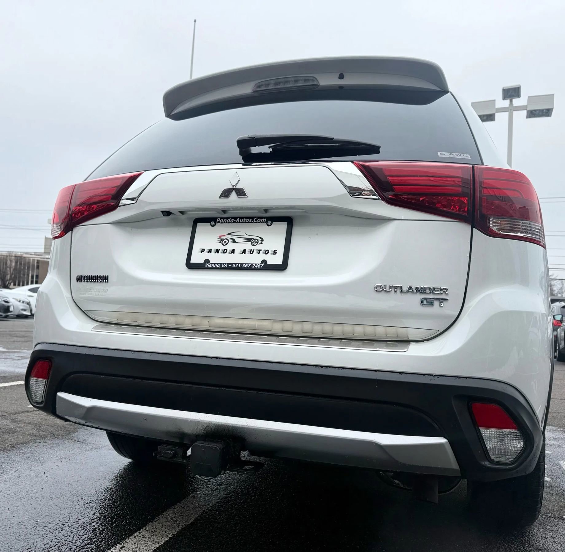 Used 2017 Mitsubishi Outlander GT image 47