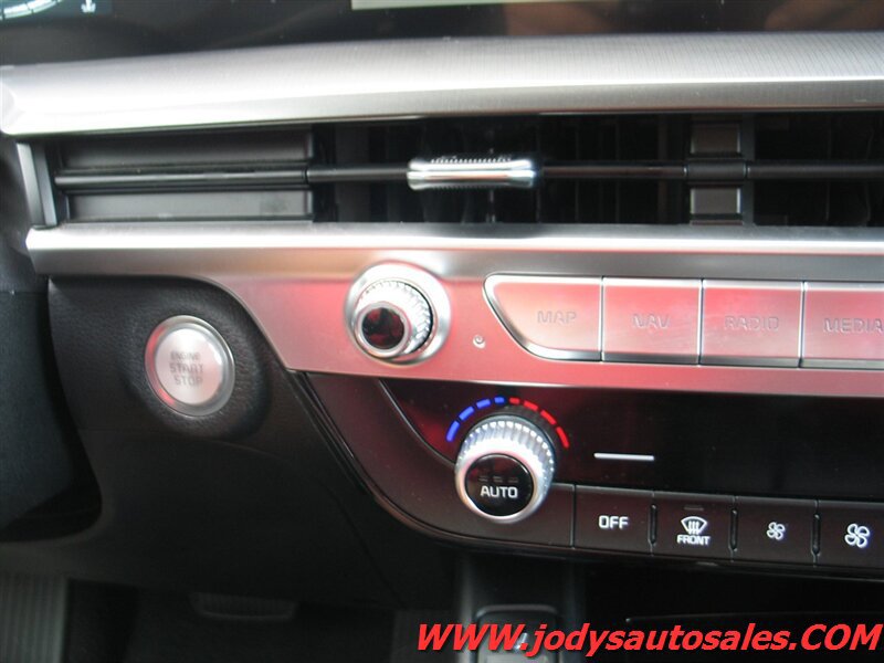 Used 2025 Kia Telluride S AWD/4WD image 21