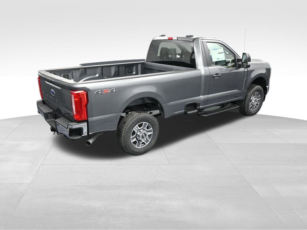 New 2025 Ford F350 XLT image 43