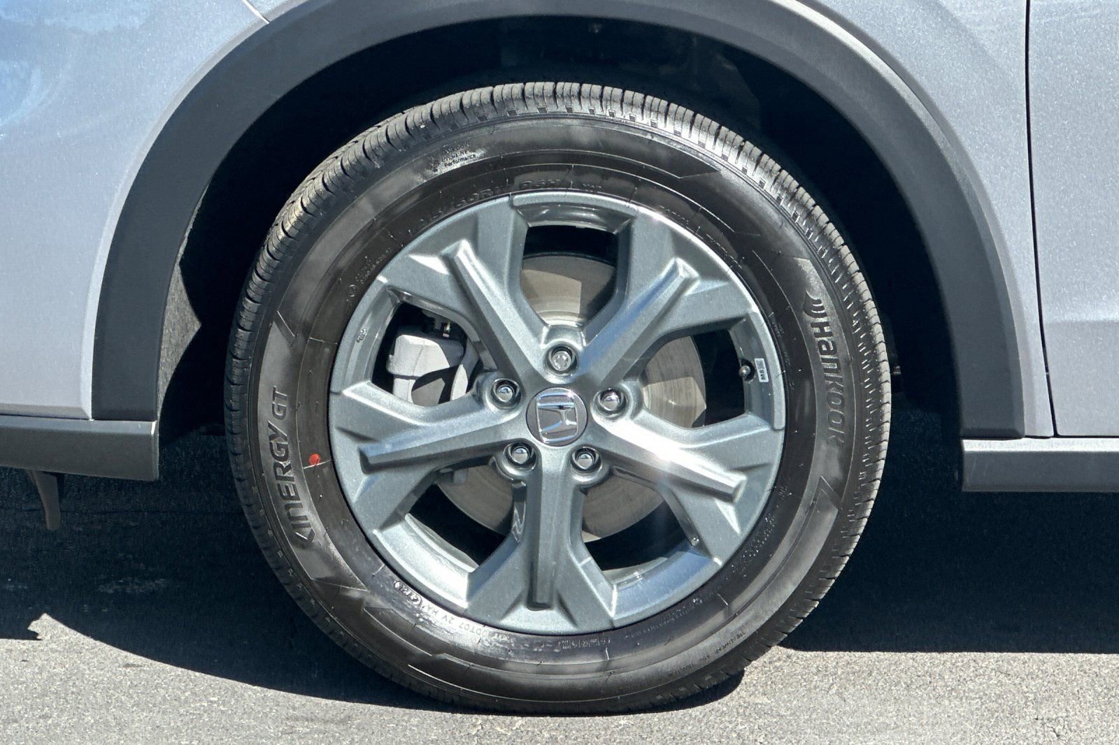 Certified 2026 Honda HR-V LX image 32