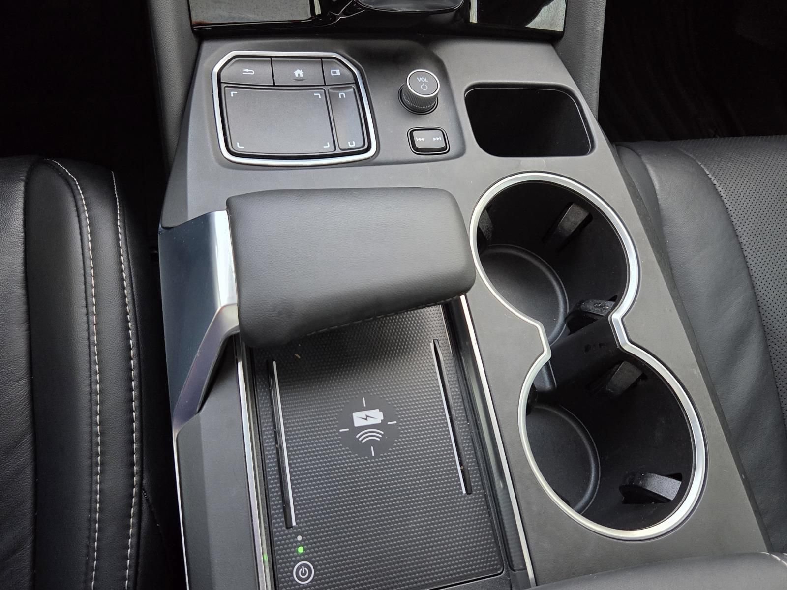 Used 2024 Acura MDX w/ Technology Package FWD image 24