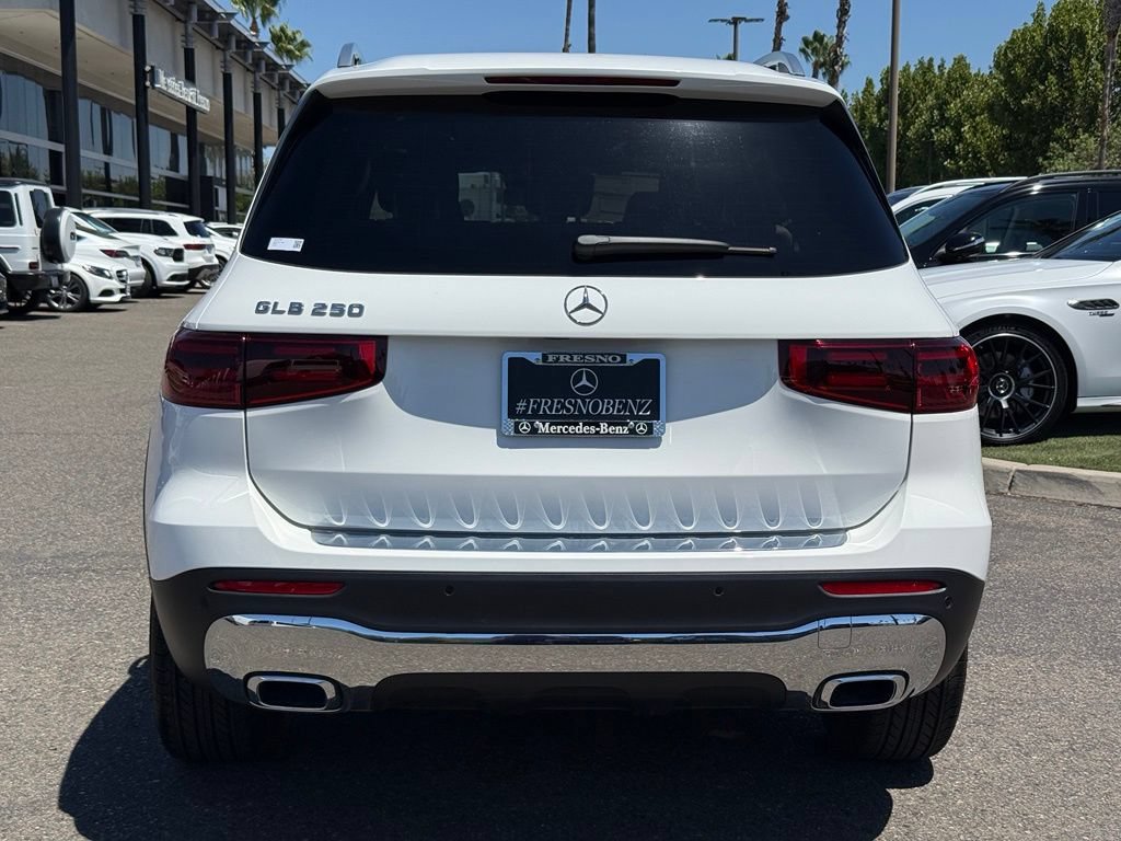 New 2026 Mercedes-Benz GLB 250 image 17