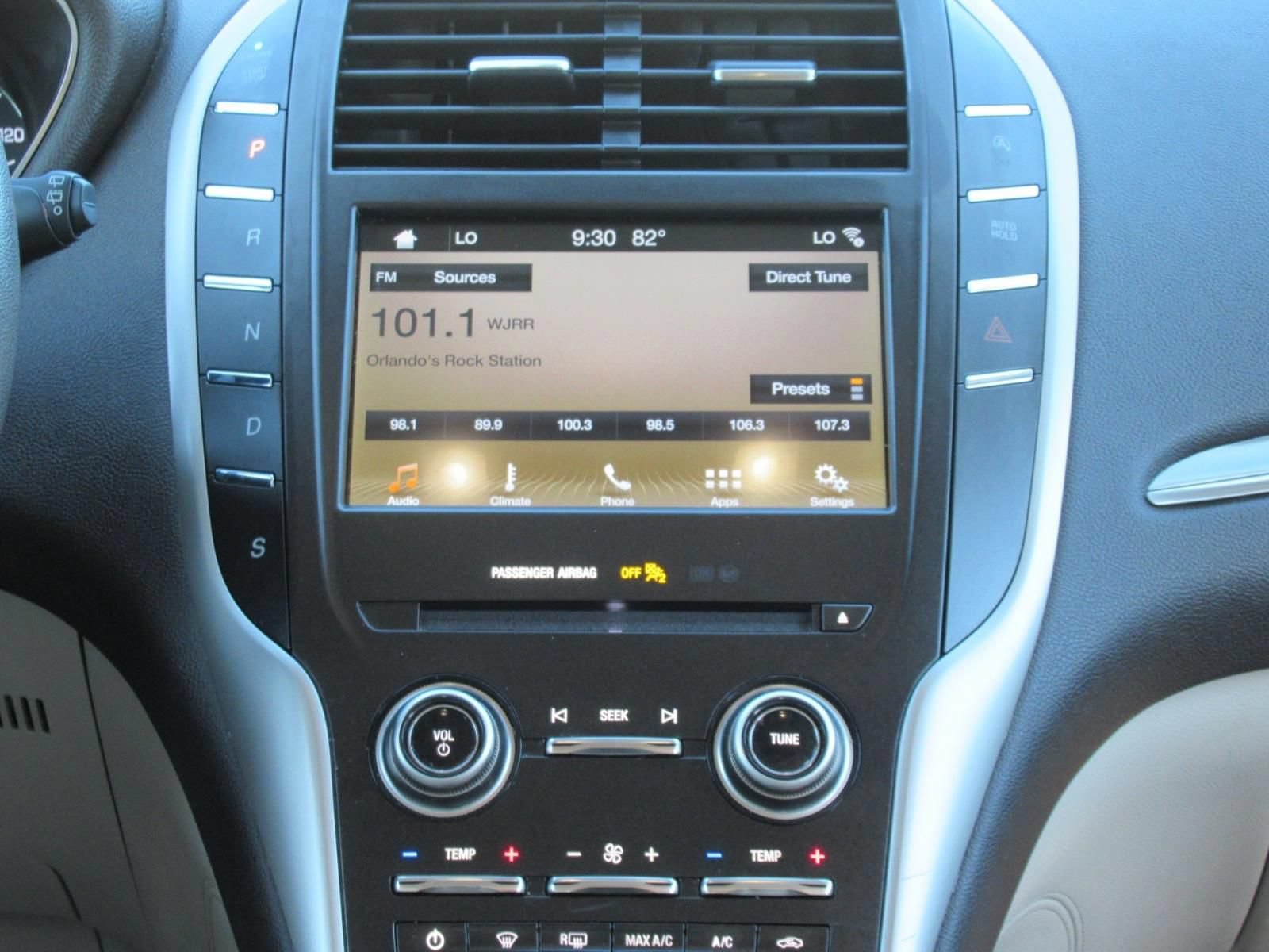 Used 2019 Lincoln MKC Premiere FWD image 15