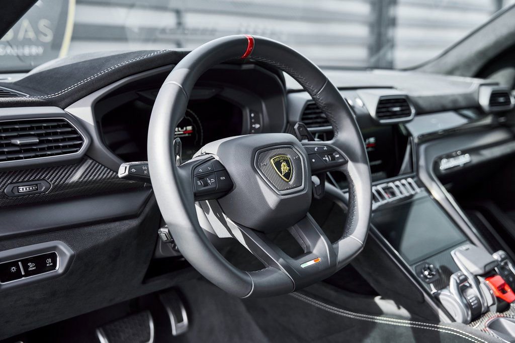 Used 2024 Lamborghini Urus Performante image 43