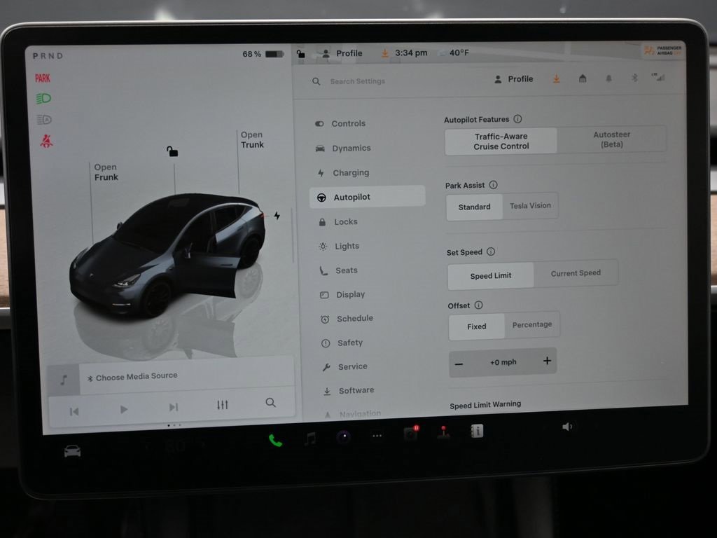Used 2022 Tesla Model Y Performance image 26