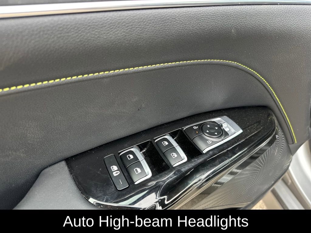 Used 2025 Kia K5 GT image 9