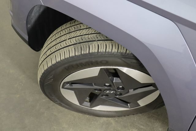Used 2024 Hyundai Kona SE FWD image 37