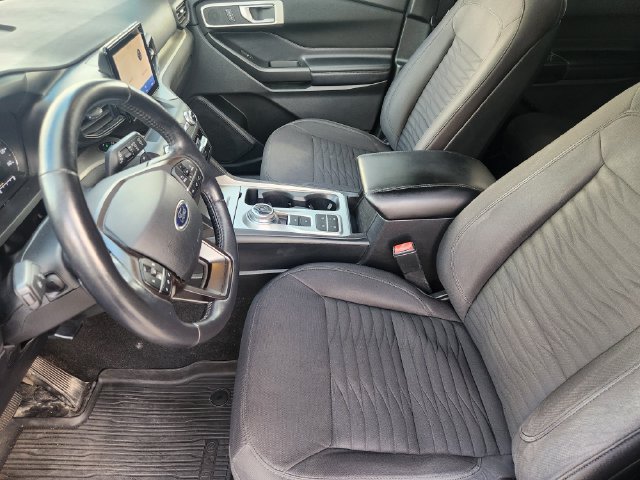 Used 2020 Ford Explorer XLT RWD image 14