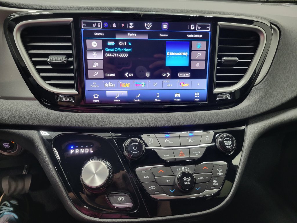 New 2027 Chrysler Pacifica LX FWD image 23