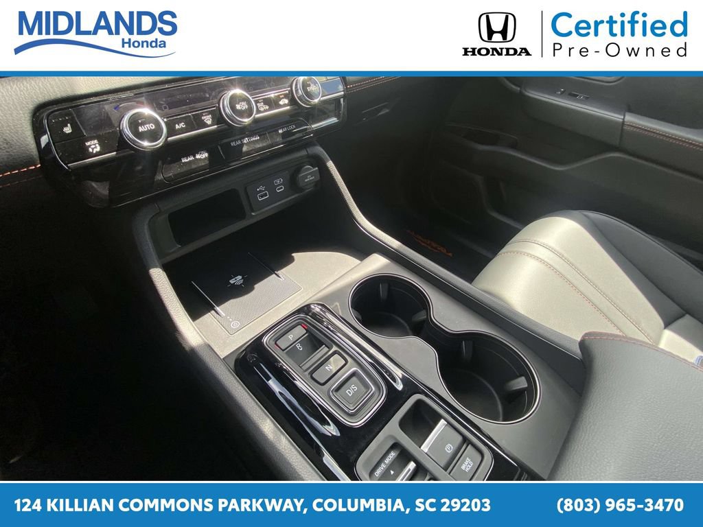 Certified 2025 Honda Pilot TrailSport image 29