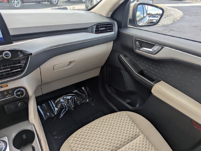 Used 2020 Ford Escape SE AWD/4WD image 18