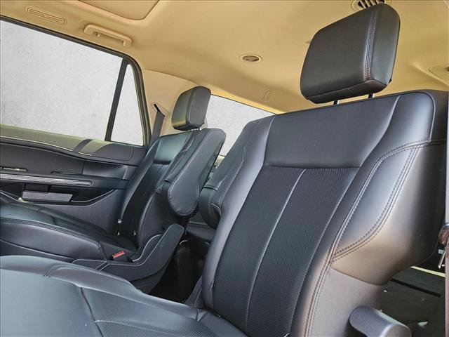 Used 2024 Ford Expedition Max XLT AWD/4WD image 16