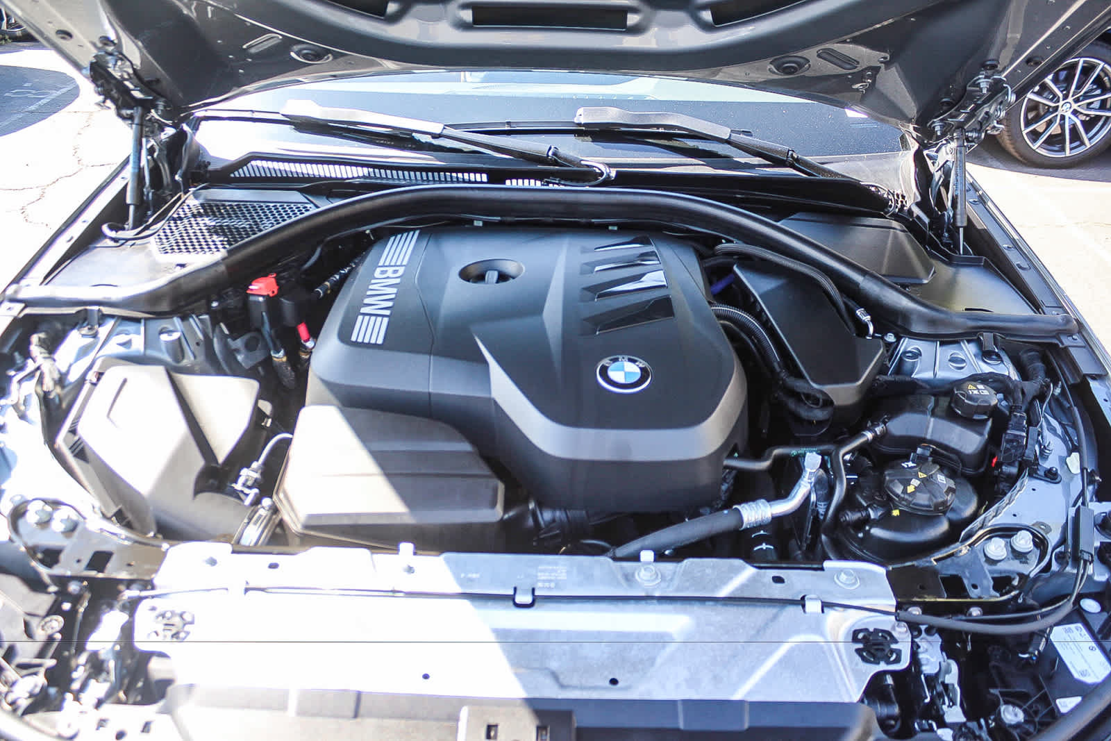 Used 2026 BMW 330i Sedan w/ Convenience Package RWD image 27