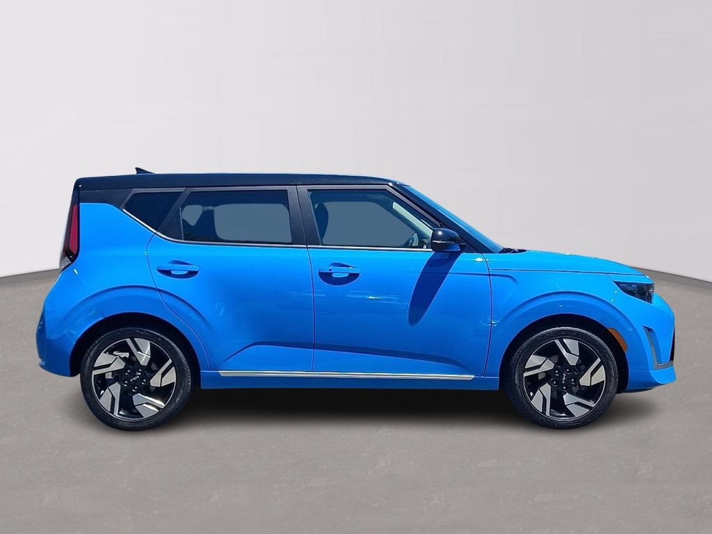 Used 2023 Kia Soul GT-Line FWD image 7