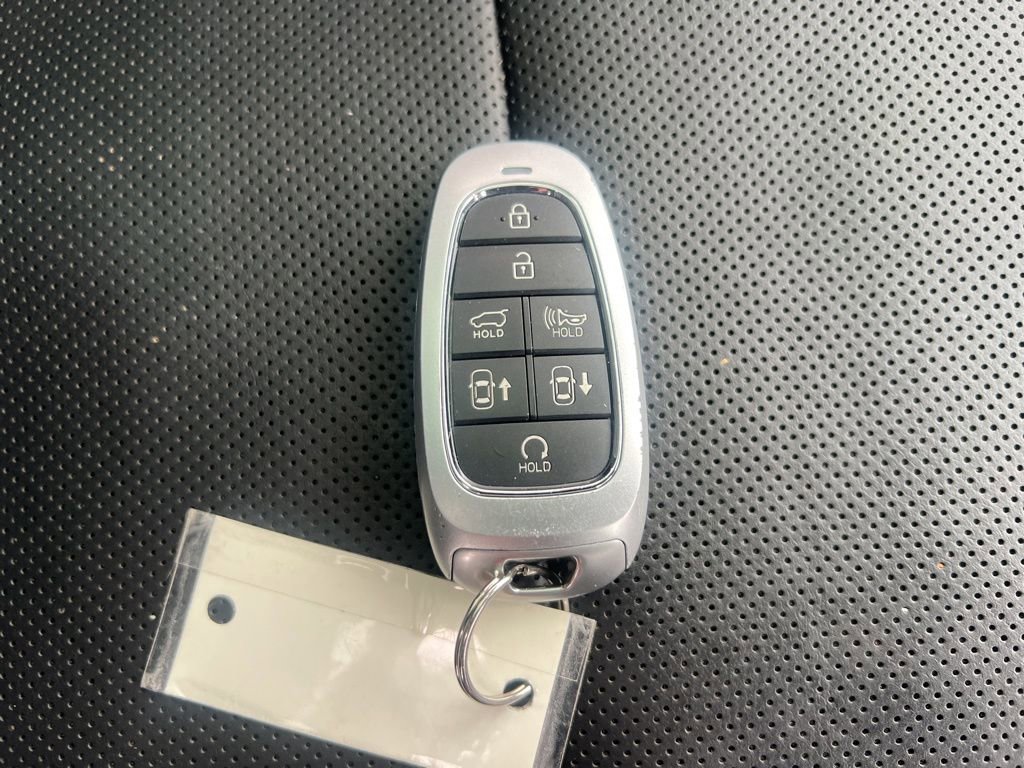 Used 2022 Hyundai Tucson Limited image 27