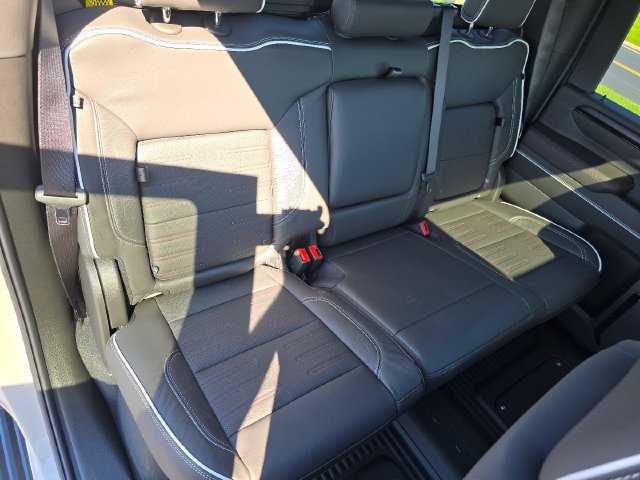 New 2026 GMC Sierra 2500 AT4X w/ LPO, Black Badging Package AWD/4WD image 31