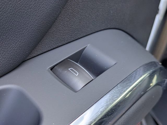 New 2026 Chevrolet Traverse RS FWD image 28