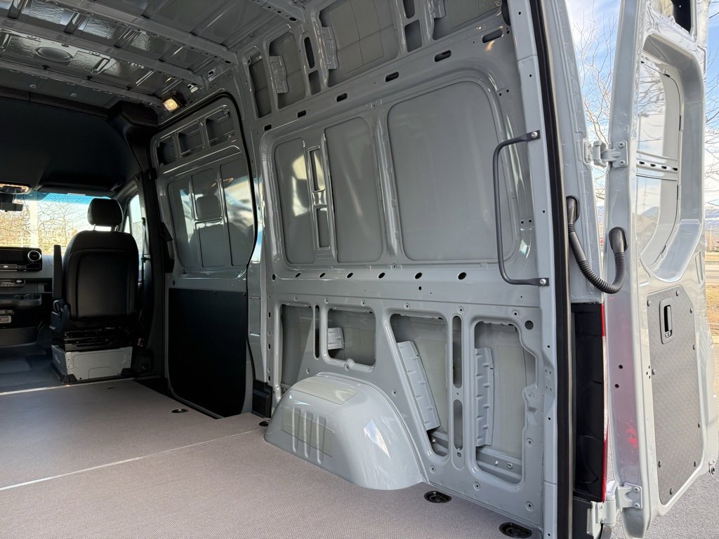 New 2025 Mercedes-Benz Sprinter 2500 image 13