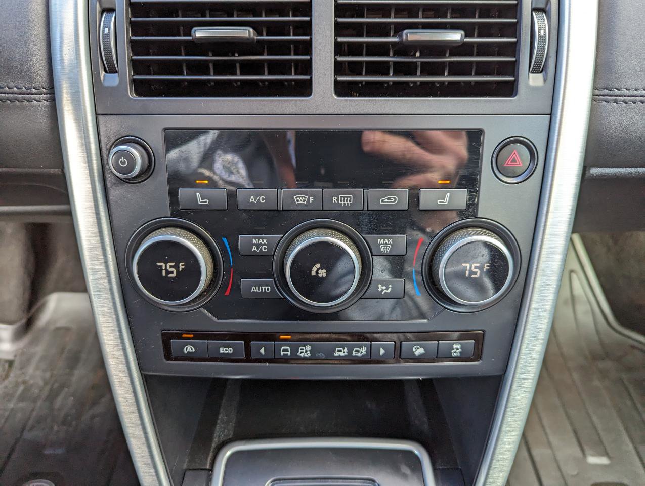 Used 2017 Land Rover Discovery Sport HSE image 23