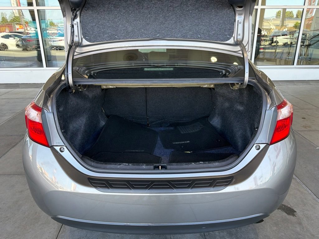 Certified 2017 Toyota Corolla LE w/ Protection Package FWD image 15