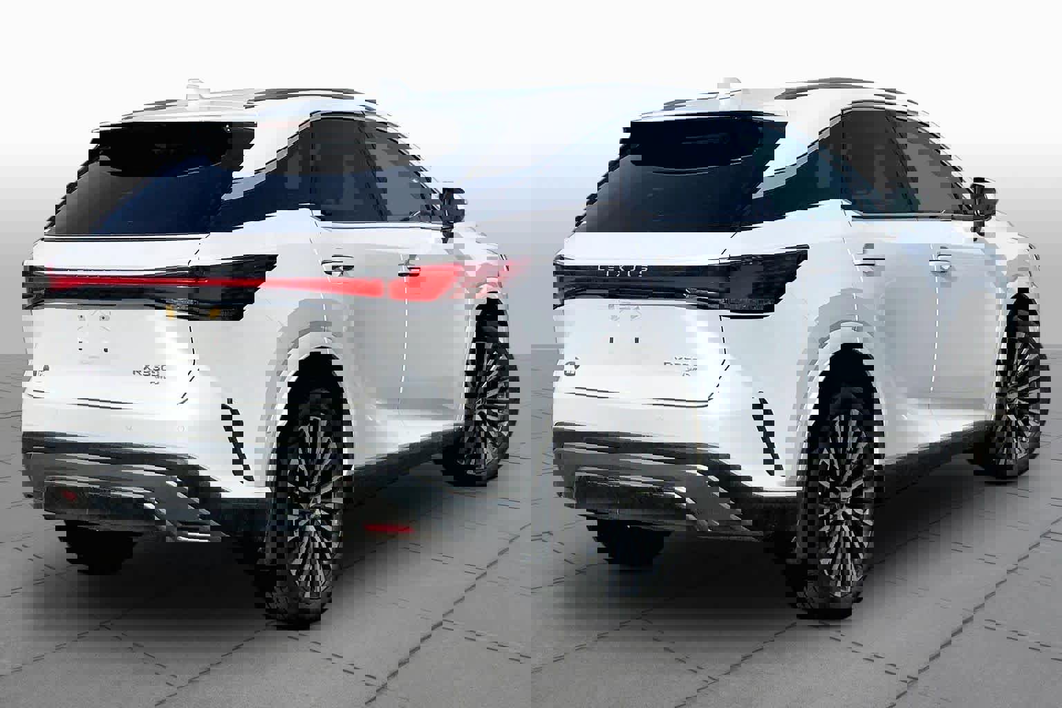 Used 2023 Lexus RX 350 Premium Plus w/ Accessory Package image 13