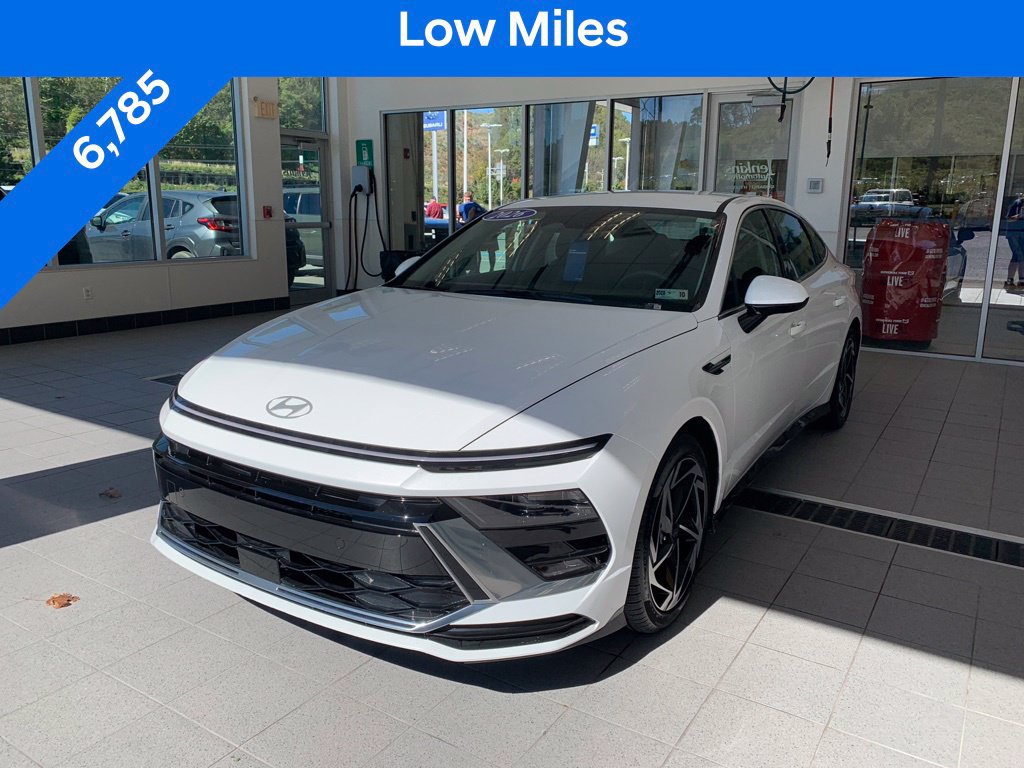 Certified 2026 Hyundai Sonata SEL AWD/4WD image 2