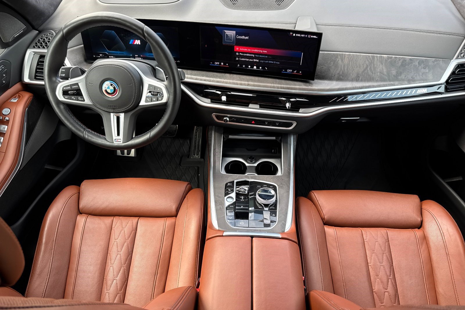 Certified 2024 BMW X7 M60i w/ Executive Package AWD/4WD image 17