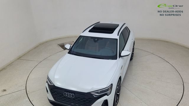 Used 2024 Audi Q8 e-tron Prestige w/ Prestige Package AWD/4WD image 80