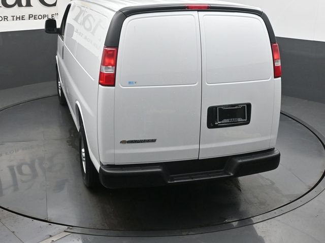 New 2026 Chevrolet Express 2500 w/ Driver Convenience Package RWD image 35