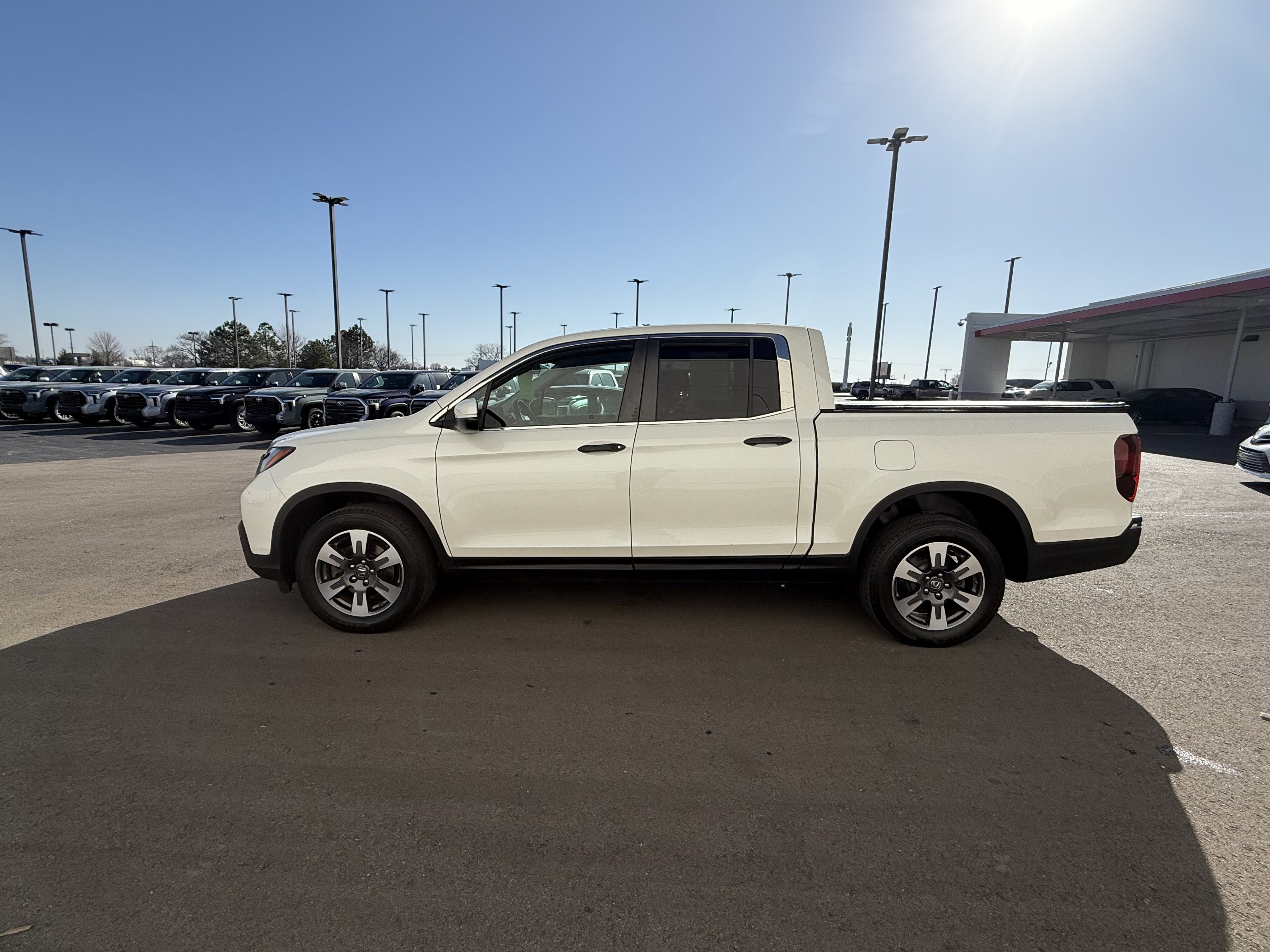 Used 2017 Honda Ridgeline RTL image 15