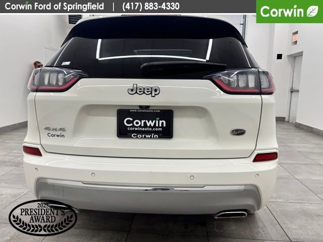 Used 2019 Jeep Cherokee Overland w/ Technology Group image 4