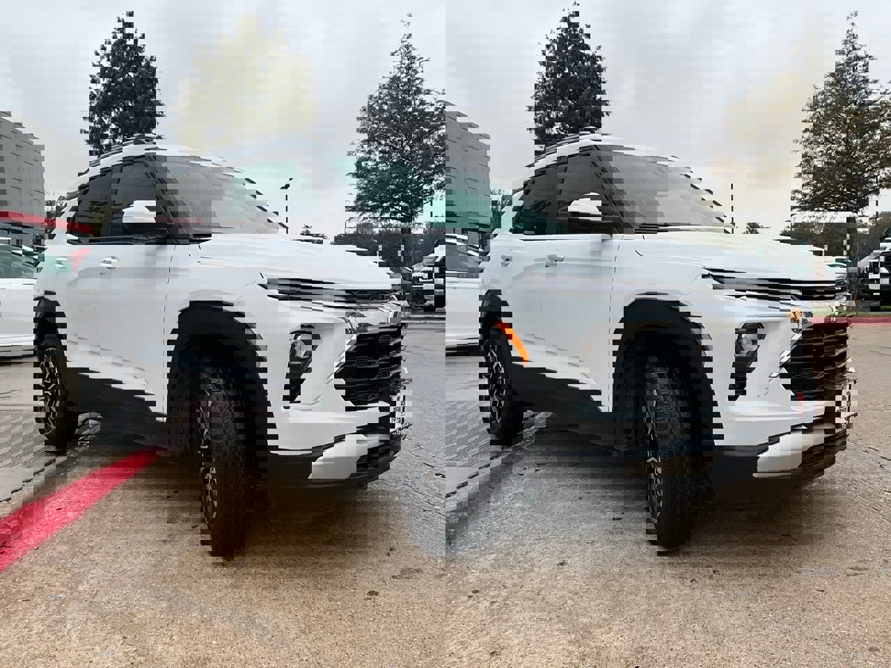 Used 2025 Chevrolet TrailBlazer LT image 5