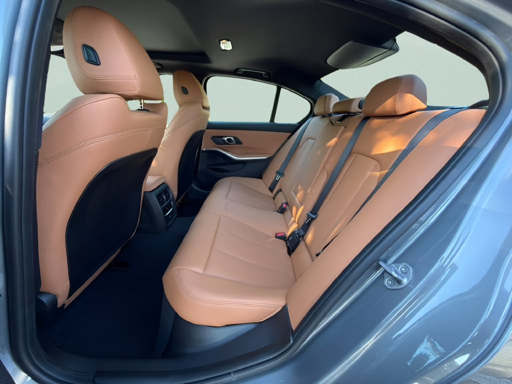 New 2026 BMW 330i Sedan w/ Premium Package RWD image 21