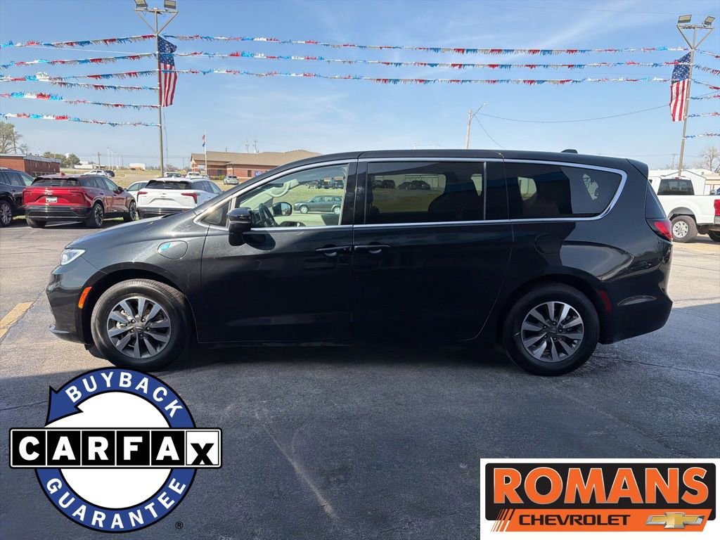 Used 2024 Chrysler Pacifica Select FWD image 6