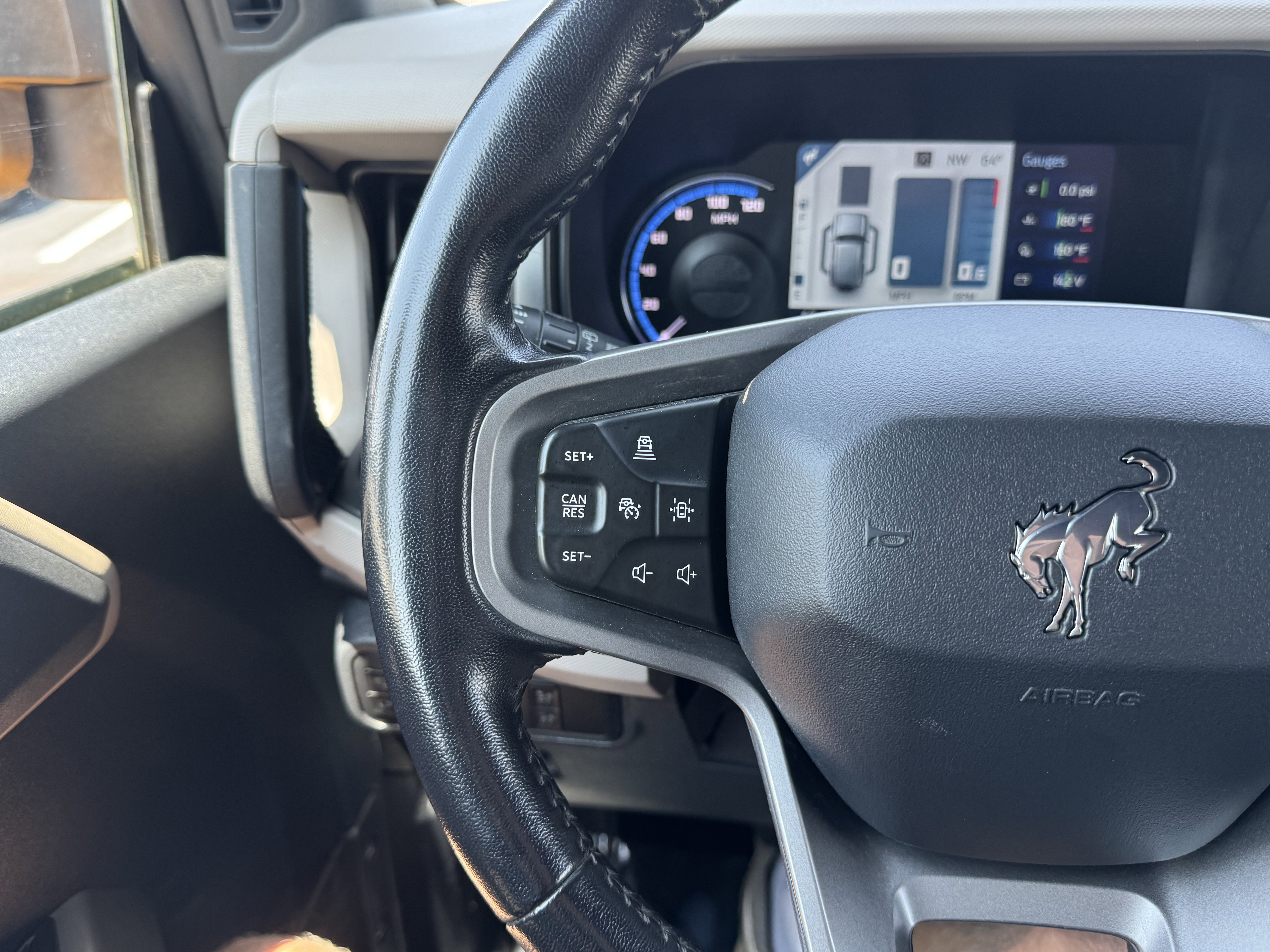 Used 2022 Ford Bronco Wildtrak image 20